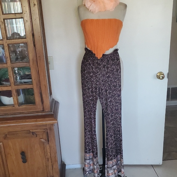 Vibrant Orange Ribbed Crop Top - Picture 5 of 5